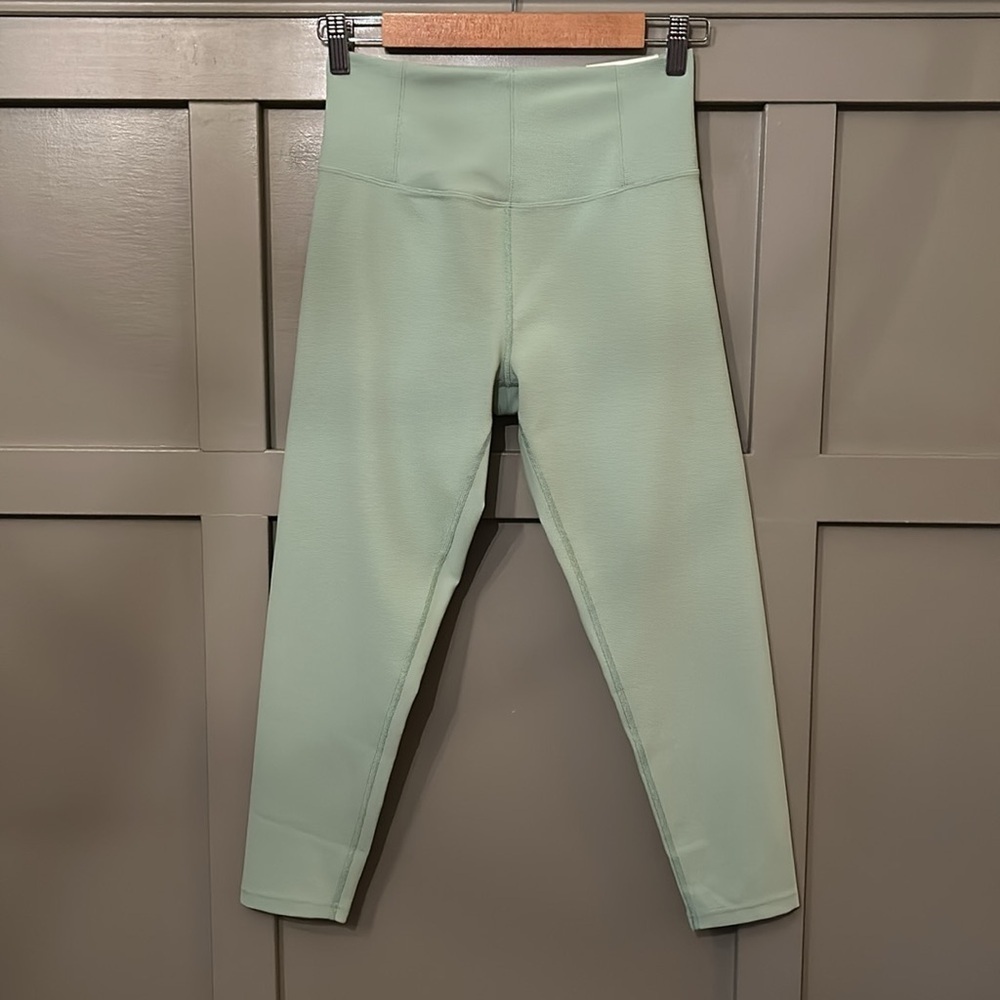 Aerie Offline Goals 7/8 Legging High Rise Light Green Ribbed Size Large New NWT